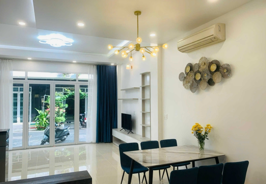 Cần cho Thuê nhà mới, full nội thất, đường Lê Thị Chợ, Phú Thuận, Q7