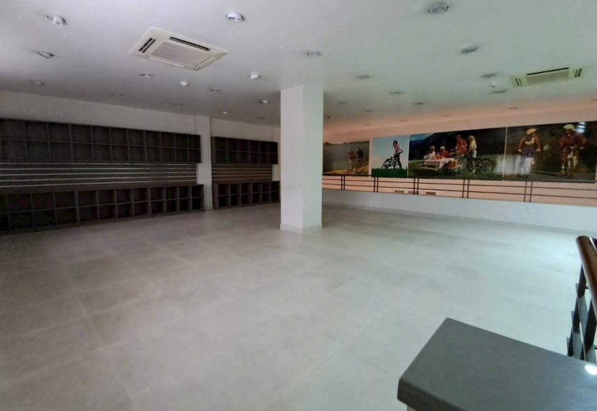 Nhà mới: 149-151-153 Khánh Hội. Phường 3, Quận 4