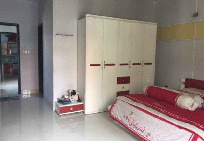 Tìm chủ nhân mới cho căn biệt thự phố Lô D kdc Vạn Phát Hưng , Hoàng Quốc Việt , Phú Thuận .Q7