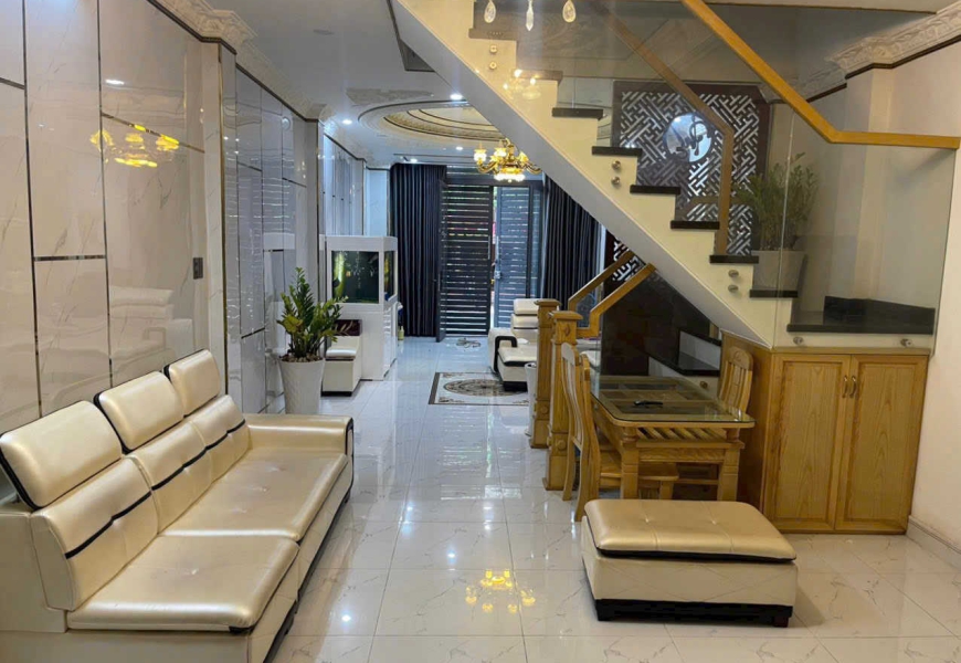 0914020039 em dung Cho thuê nhà đường số Lý Phục Man quận 7