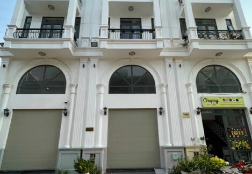 BÁN/CHO THUÊ NHÀ MỚI ĐẸP THIẾT KẾ TUYỆT ĐẸP ĐƯỜNG HOÀNG QUỐC VIỆT, QUẬN 7 - SÁT PHÚ MỸ HƯNG