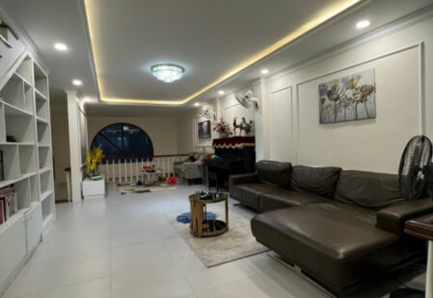 BÁN/CHO THUÊ NHÀ MỚI ĐẸP THIẾT KẾ TUYỆT ĐẸP ĐƯỜNG HOÀNG QUỐC VIỆT, QUẬN 7 - SÁT PHÚ MỸ HƯNG