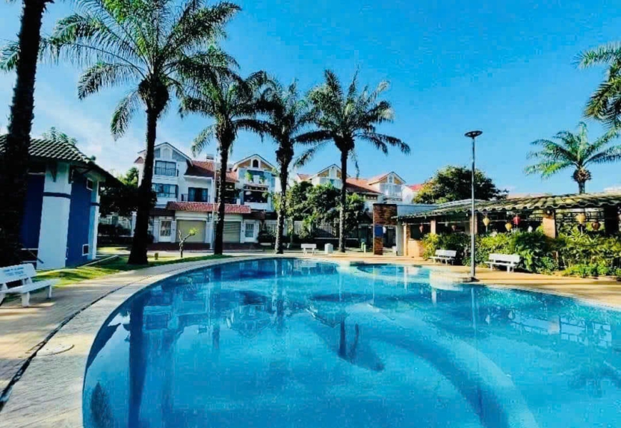 Chủ nhà cần tiền bán gấp giảm 5ty còn 33ty   - Biệt Thự Nam Phú Villas Q7, khu compound 2 mặt giáp sông