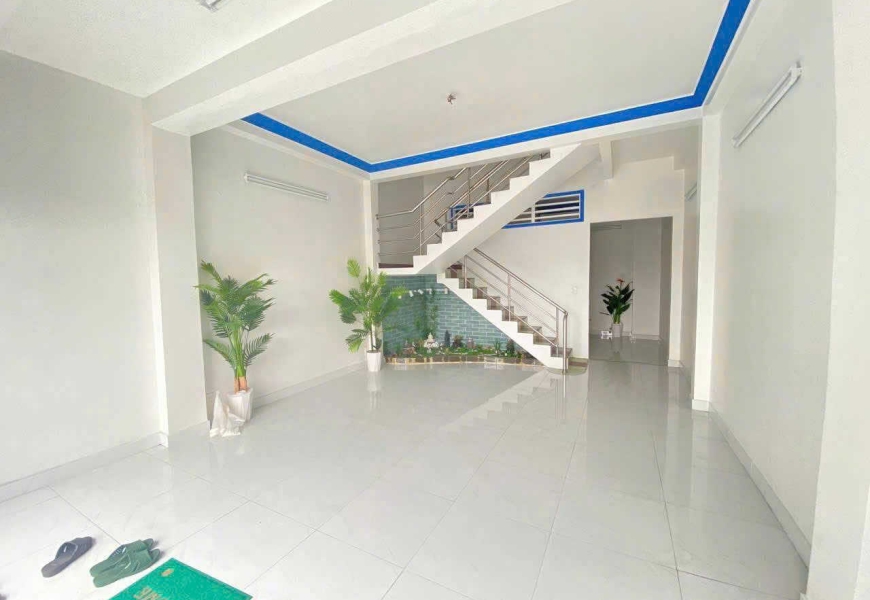 0914020039 EM DUNG Cho thuê nhà mặt tiền nguyên căn đường Trần Xuân Soạn , phường Tân Hưng, quận 7