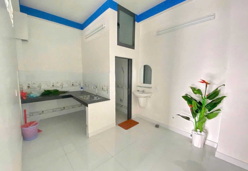 0914020039 EM DUNG Cho thuê nhà mặt tiền nguyên căn đường Trần Xuân Soạn , phường Tân Hưng, quận 7