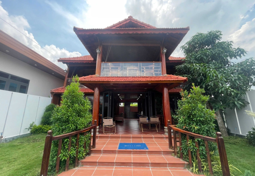 0909227199 Cần Bán lỗ căn VILLA Gỗ giá tốt.Nhà Ở Tiền Giang, Gò Công Đông