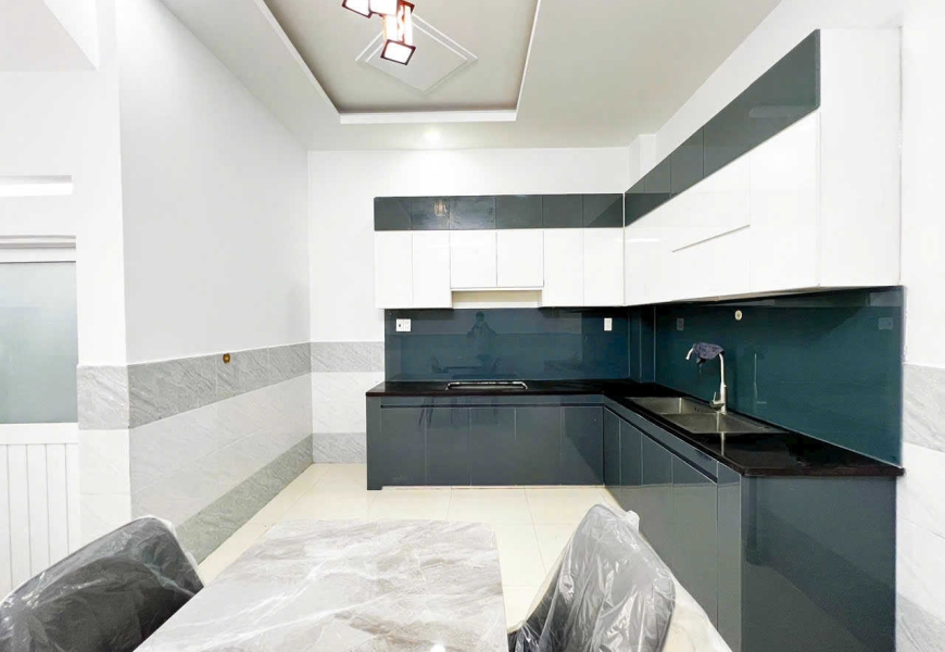 0914020039 EM DUNG BÁN NHÀ HẺM XE HƠI – 2 LẦU – MẶT TIỀN HẺM – NHÀ BÈ