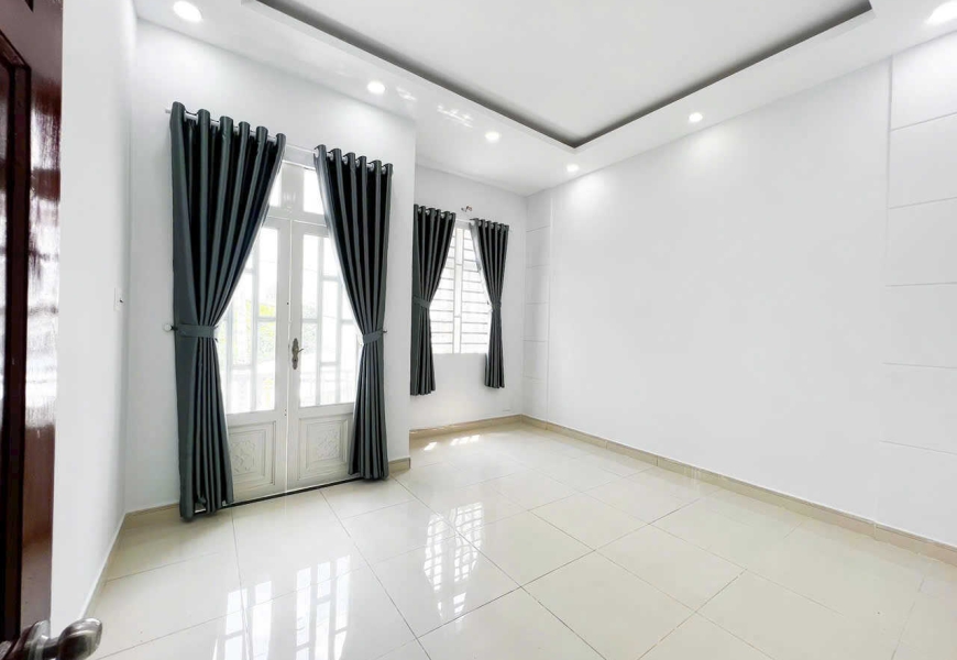 0914020039 EM DUNG BÁN NHÀ HẺM XE HƠI – 2 LẦU – MẶT TIỀN HẺM – NHÀ BÈ