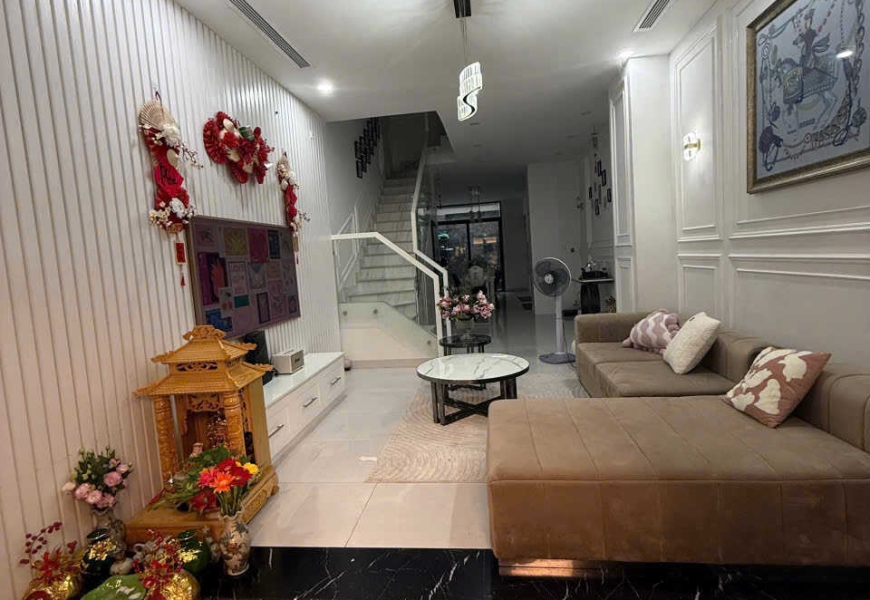 BÁN NHÀ ĐẸP MẶT TIỀN ĐƯỜNG SỐ - TÂN QUY, QUẬN 7