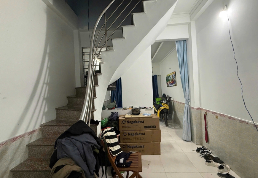 Bán nhà hẻm 160 Nguyễn Văn Quỳ, Phường Phú Thuận, Quận 7