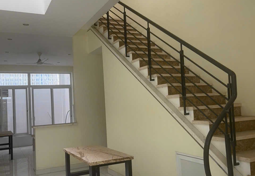 Bán Nhà 2 Mặt Tiền Đường Rộng 16m Khu Cư Xá Ngân Hàng. P.Tân Thuận Tây Quận 7
