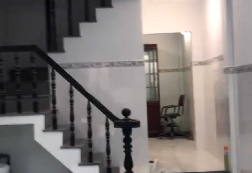 Bán nhà hẻm 3m,sát bên MT đường Huỳnh tấn phát,Q7