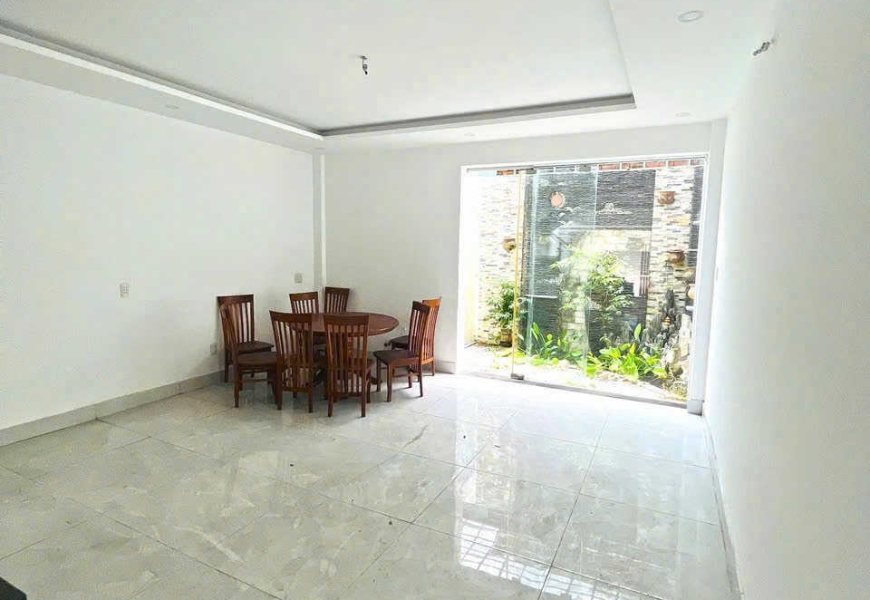 Giá sốc ai nhanh tay còn: 12,3 tỷ chốt nhanh. Nhà đường D7, kdc Phú Mỹ, Q7