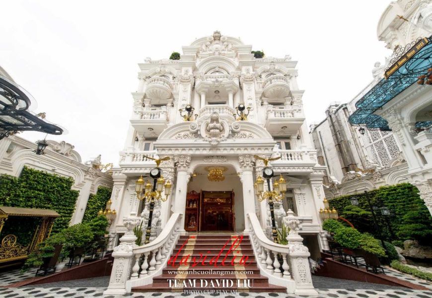 Biệt thự lâu đài 6 tầng - 1200m² - Trần Văn Kiểu, Quận 6 -  giá 300 tỷ