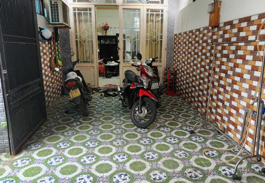 BÁN NHÀ HẺM 458 HUỲNH TẤN PHÁT P. BÌNH THUẬN QUẬN 7