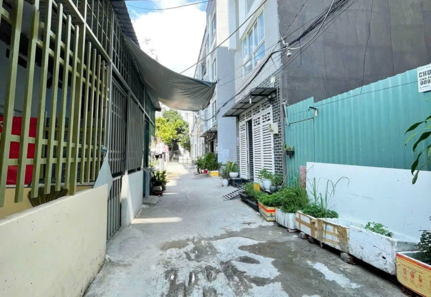 Bán nhà hẻm thoáng 3,5m view sông đường Tân Mỹ Q7