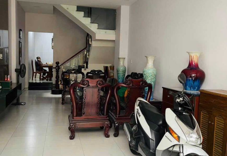 BÁN NHÀ MẶT TIỀN ĐƯỜNG SỐ TÂN QUY