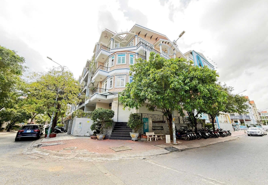0909227199 CHO THUÊ NHÀ GÓC 2 MẶT TIỀN – HIM LAM NGAY LOTTE - QUẬN 7