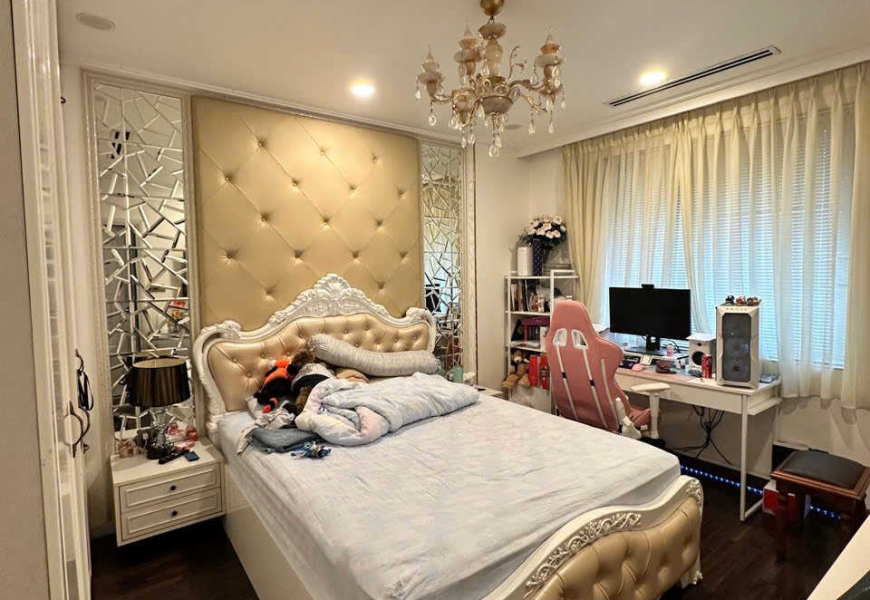 Bán Nhà Phố LK khu Hà Đô Quận 10