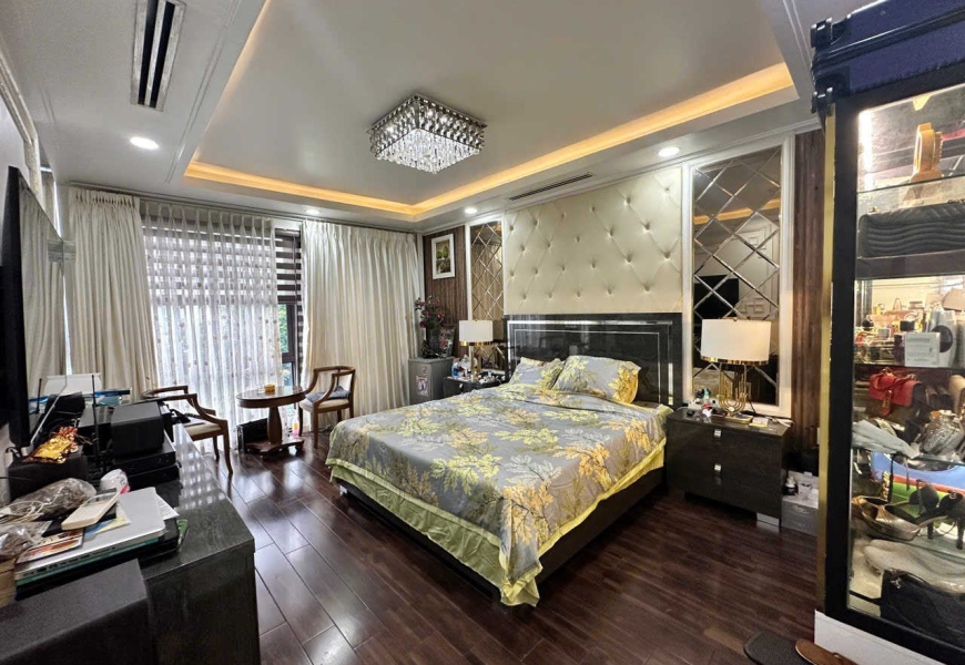 Bán Nhà Phố LK khu Hà Đô Quận 10