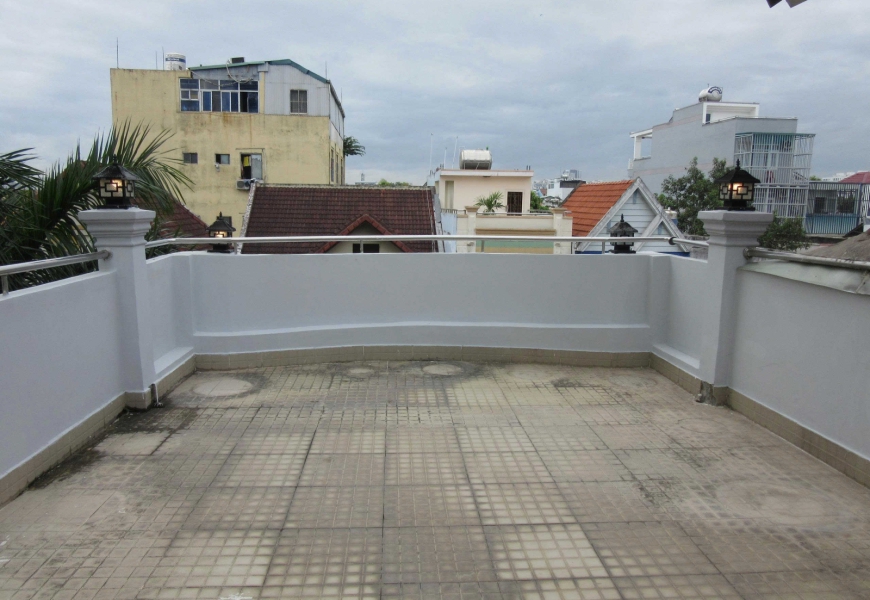 Cần cho thuê nhà MT nguyên căn,Phan huy thực , p tân kiểng,Q7