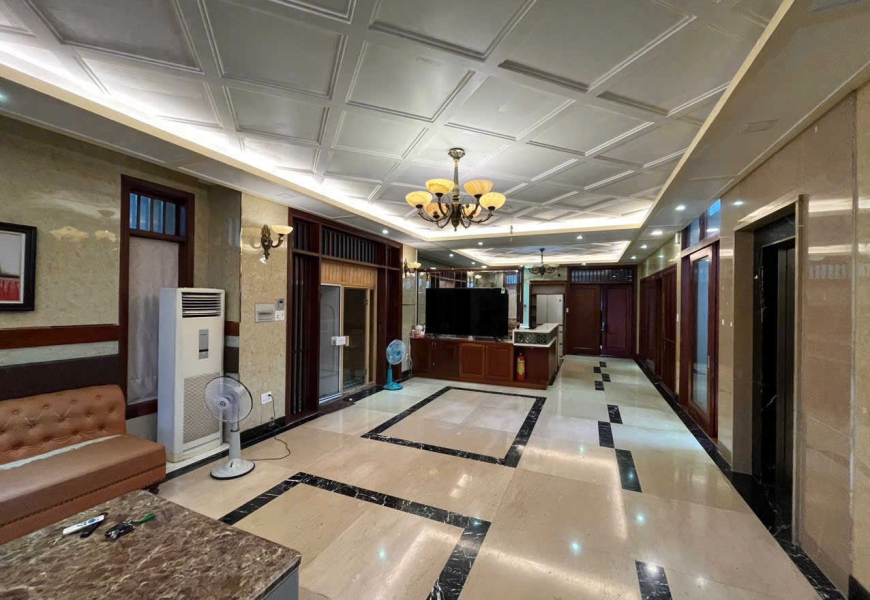 Cho thuê biệt thự cao cấp nguyên căn kdc Sadeco ven sông bảo vệ 24/24 p.tân phong, Quận7