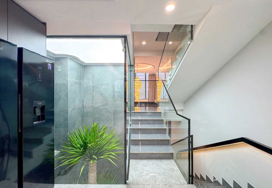 Bán nhà mặt tiền hẻm xe hơi 502 Huỳnh Tấn Phát, P.Bình Thuận, Q7, HCM