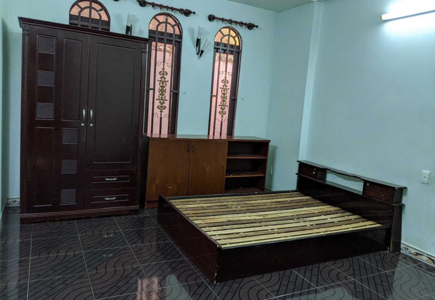 Bán nhà 79 đường số 1 Lý Phục Man Phường Tân Thuận
