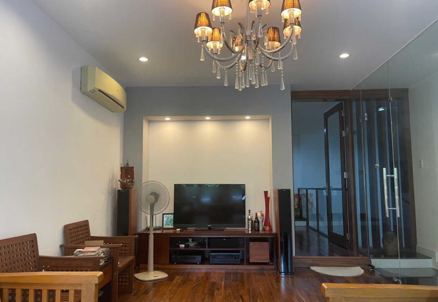 0909227199 Bán nhà đẹp khu dân cư Trung Sơn Gần Himlam Lotte Quận 7