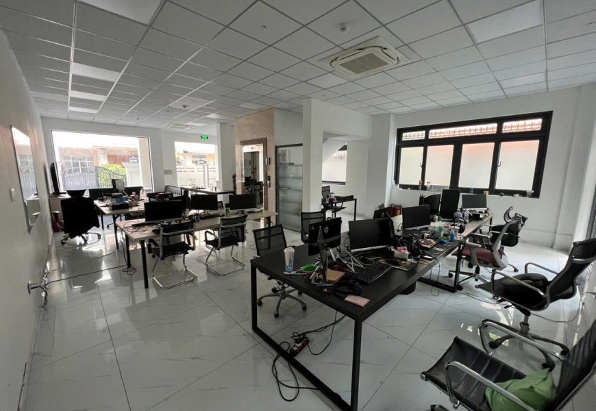 Cho Thuê Nhà số 8 đường số 12, phường Tân Hưng, KDT Him Lam, quận 7