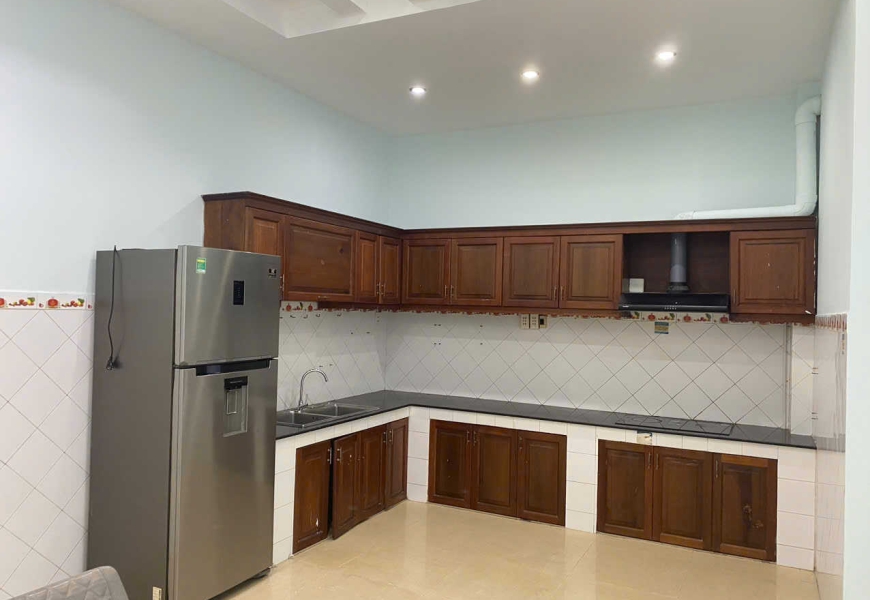 0914020039 em dung Bán nhà 1387 Huỳnh Tấn Phát Quận 7