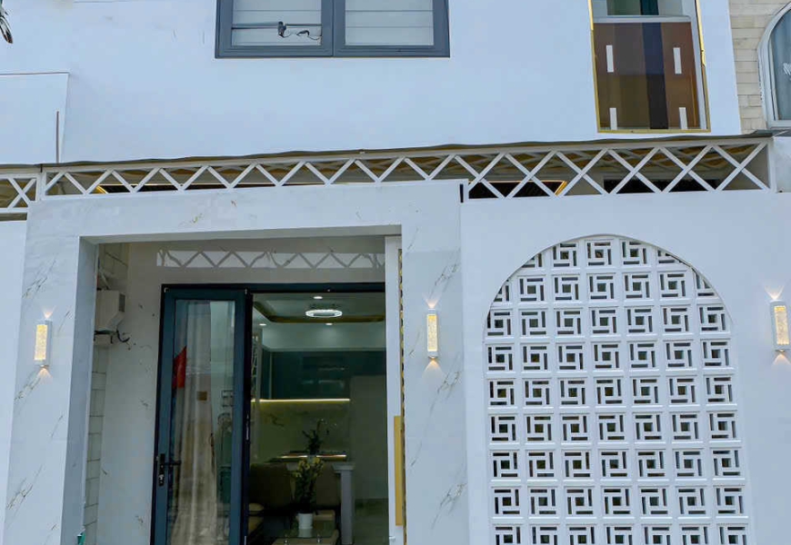 0914020039 EM DUNG Siêu phẩm vùa mới hoàn thiện 100% Siêu Hiếm Mua 1 Được 2 - Bán Nhà 2 Căn Đôi Hẻm 1056 /16 Huỳnh Tấn Phát, Quận 7 