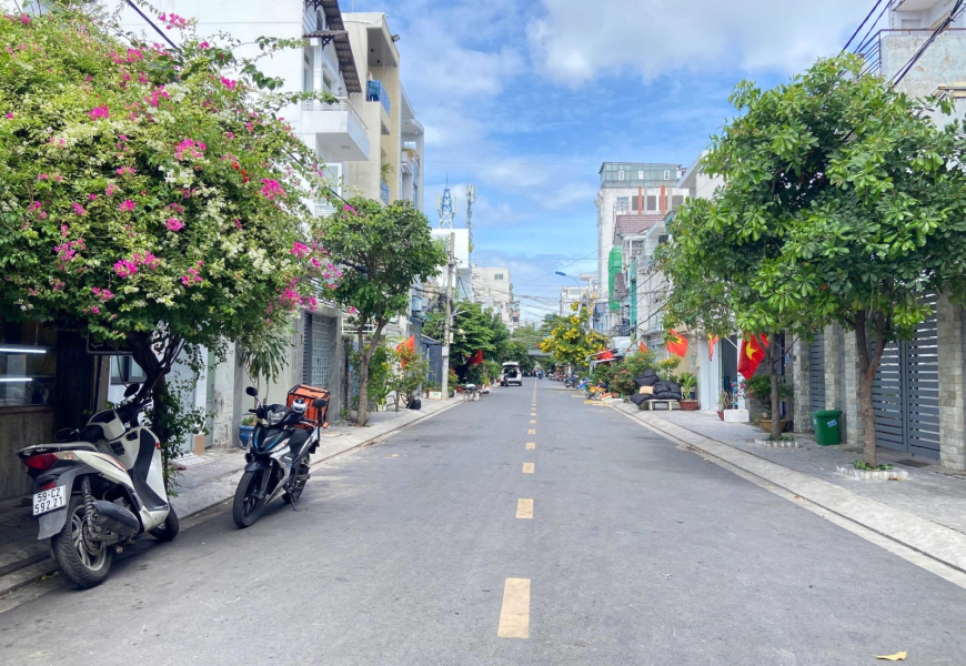 HIẾM - ĐẤT H  ĐƯỜNG SỐ LVB Q7