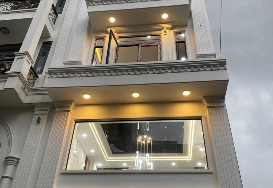 Bán Nhà Phố Hiện Đại KDC Hoàng Quốc Việt, Quận 7 - Có Thang Máy - Cạnh Phú Mỹ Hưng