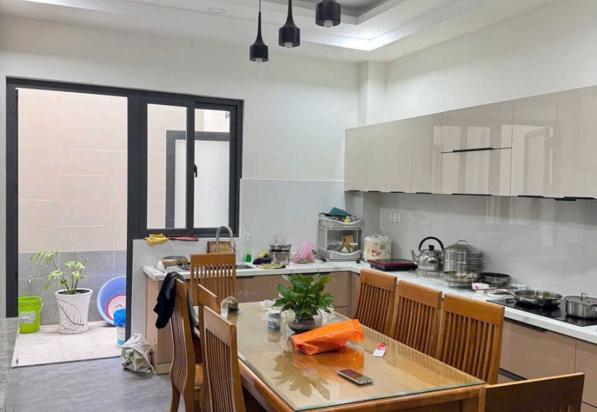 Bán Nhà Mới Đẹp Mặt Tiền Đường Số Tân Quy, Quận 7 