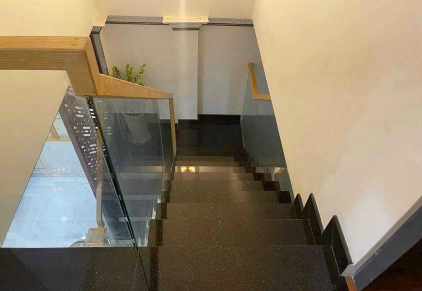 0914020039 EM DUNG Cho thuê Nhà  đường số Lý Phục Man, p.Tân Thuận