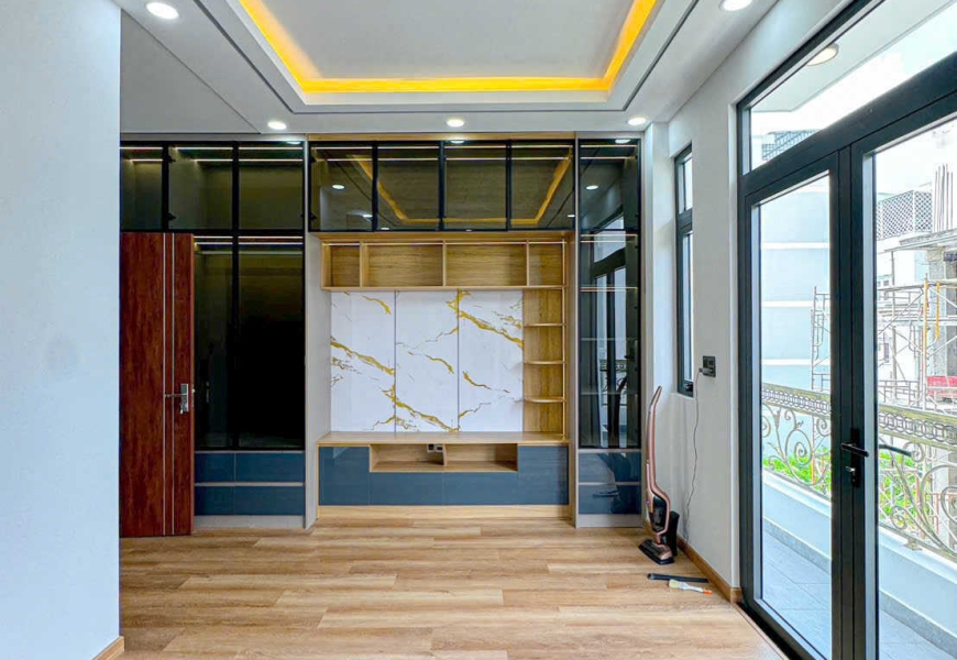 Bán Nhà Phố Hiện Đại KDC Hoàng Quốc Việt, Quận 7 - Có Thang Máy - Cạnh Phú Mỹ Hưng