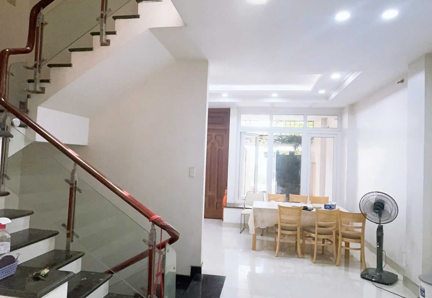 0914020039 EM DUNG Bán nhà gấp  MT đường số 7 , khu dân cư Trung Sơn Gần Himlam Lotte Q7 