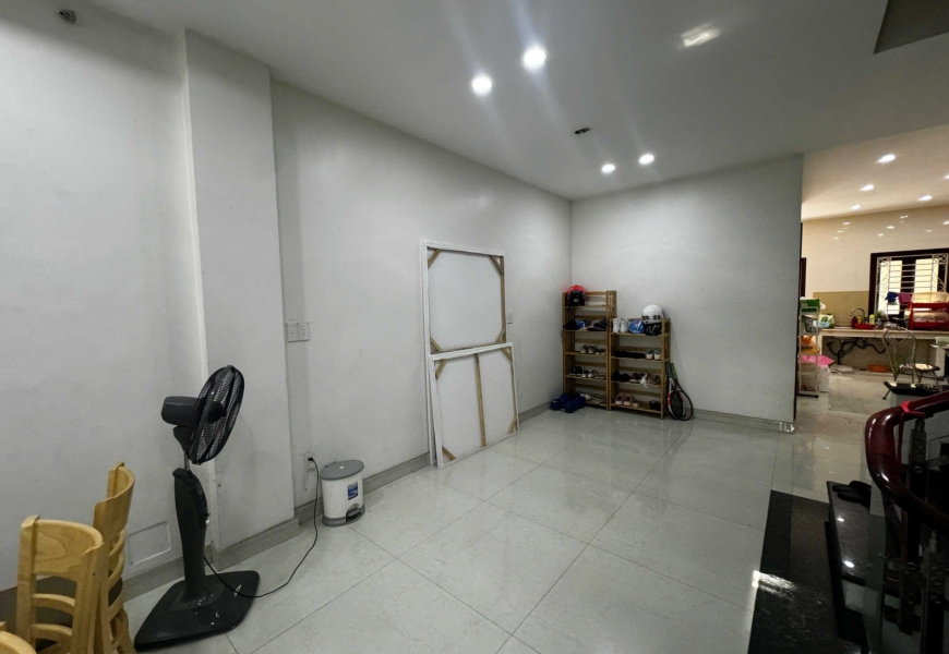 0914020039 EM DUNG Bán nhà gấp  MT đường số 7 , khu dân cư Trung Sơn Gần Himlam Lotte Q7 