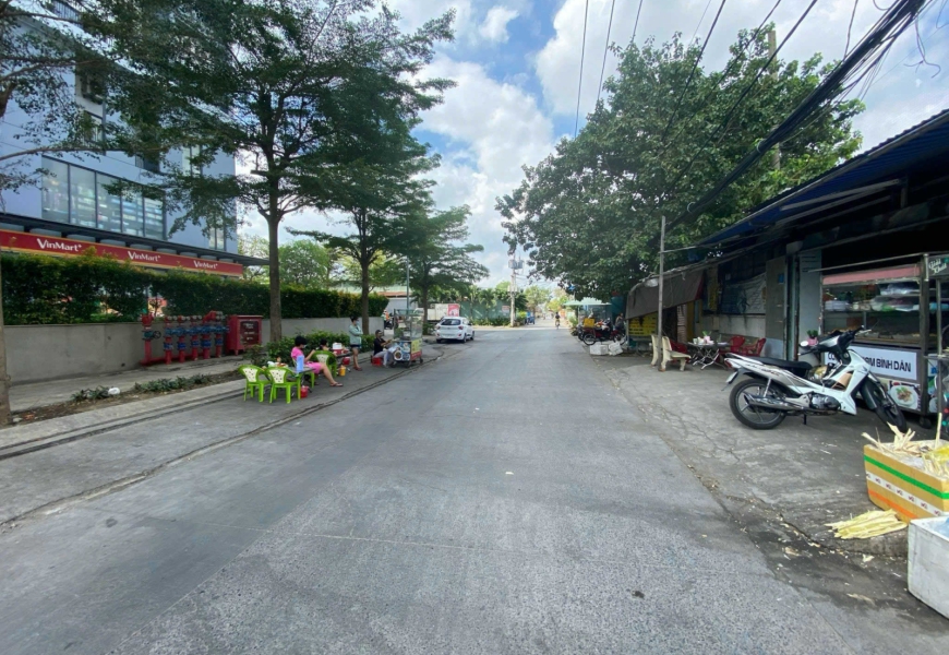 Bán nhà 4 tầng MT đường 14m,kinh doanh mua bán,p Tân Hưng