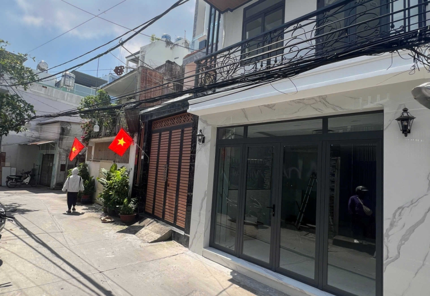 Bán nhà    96/25 Đường Tân Mỹ Quận 7 ( nay là Phường Tân Thuận TP.HCM )