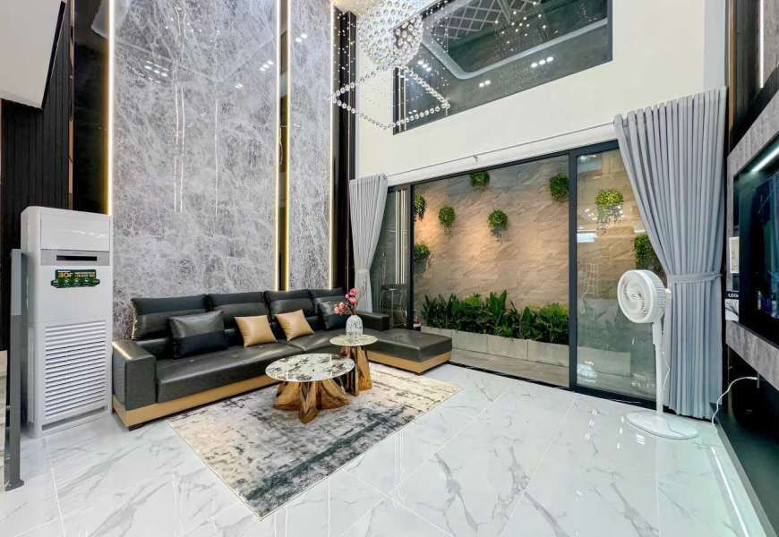 SIÊU PHẨM NHÀ PHỐ HIỆN ĐẠI 5 TẦNG LẦU CÓ THANG MÁY XÂY MỚI 100% ĐƯỜNG 9M HUỲNH THỊ ĐỒNG