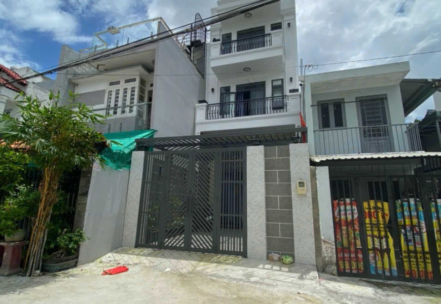 Bán Nhà Hẻm Xe Hơi 10m Đường Huỳnh Tấn Phát.Phú Xuân Nhà Bè
