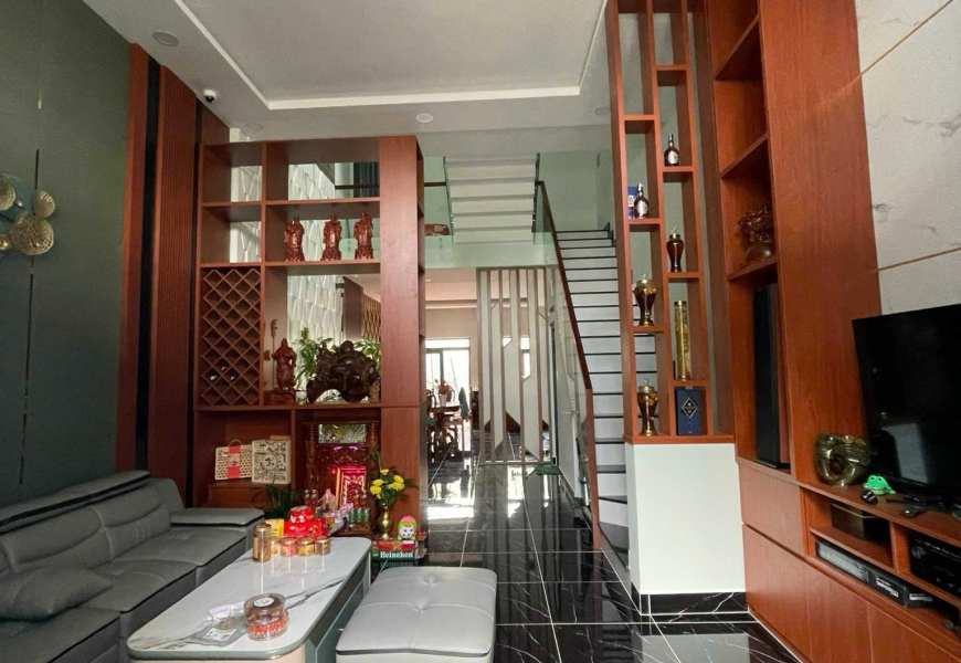 Bán Nhà Hẻm Xe Hơi 10m Đường Huỳnh Tấn Phát.Phú Xuân Nhà Bè