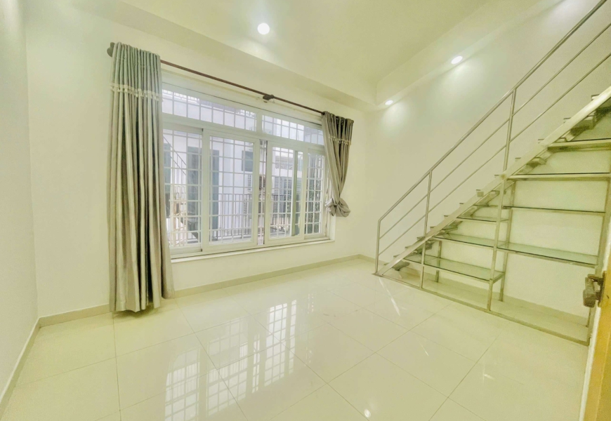 CÓ PHÍ CHO ACE MÔI GIỚI NHỜ CHẠY PHỤ EM.HH NHẬN KHI KÍ HỢP ĐỒNG KHU HIM LAM MẶT TIỀN ĐƯỜNG D4 LỚN giá thuê phòng 6 triệu (25m2) - thuê sàn 11 triệu (100m2)