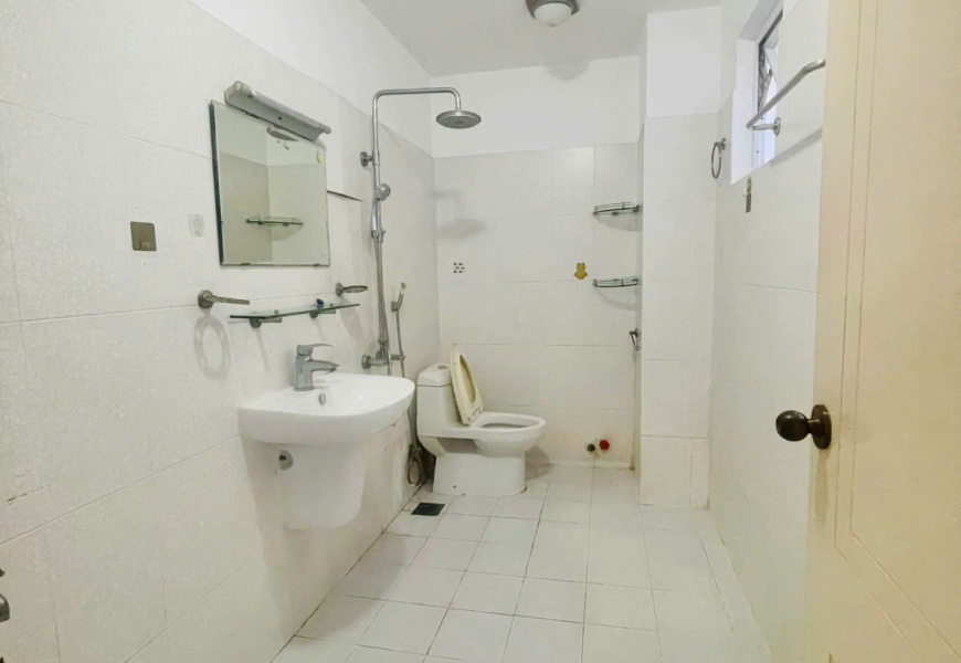 CÓ PHÍ CHO ACE MÔI GIỚI NHỜ CHẠY PHỤ EM.HH NHẬN KHI KÍ HỢP ĐỒNG KHU HIM LAM MẶT TIỀN ĐƯỜNG D4 LỚN giá thuê phòng 6 triệu (25m2) - thuê sàn 11 triệu (100m2)