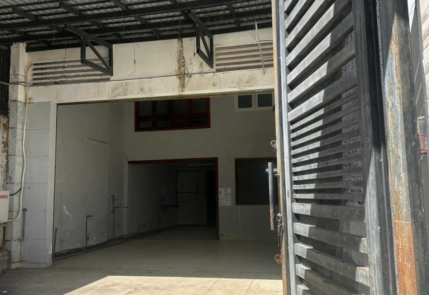 Bán nhà cấp 4,MT đường 12m khu B làng đại học,Phước kiểng,nhà bè