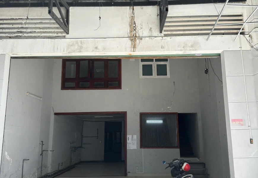 Bán nhà cấp 4,MT đường 12m khu B làng đại học,Phước kiểng,nhà bè