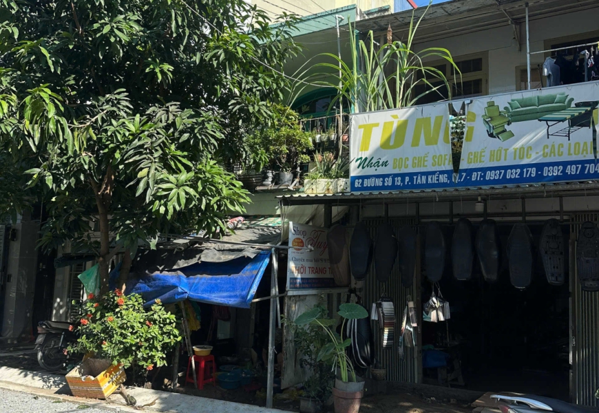 Mặt tiền đường số 13 phường tân kiểng củ nay là phường Tân Hưng