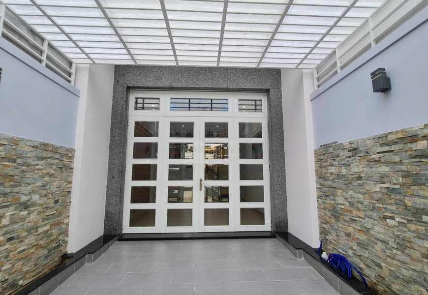 0914020039 EM DUNG Cần bán nhà mặt tiền ĐOẠN ĐẸP NHẤT ĐƯỜNG SỐ 43